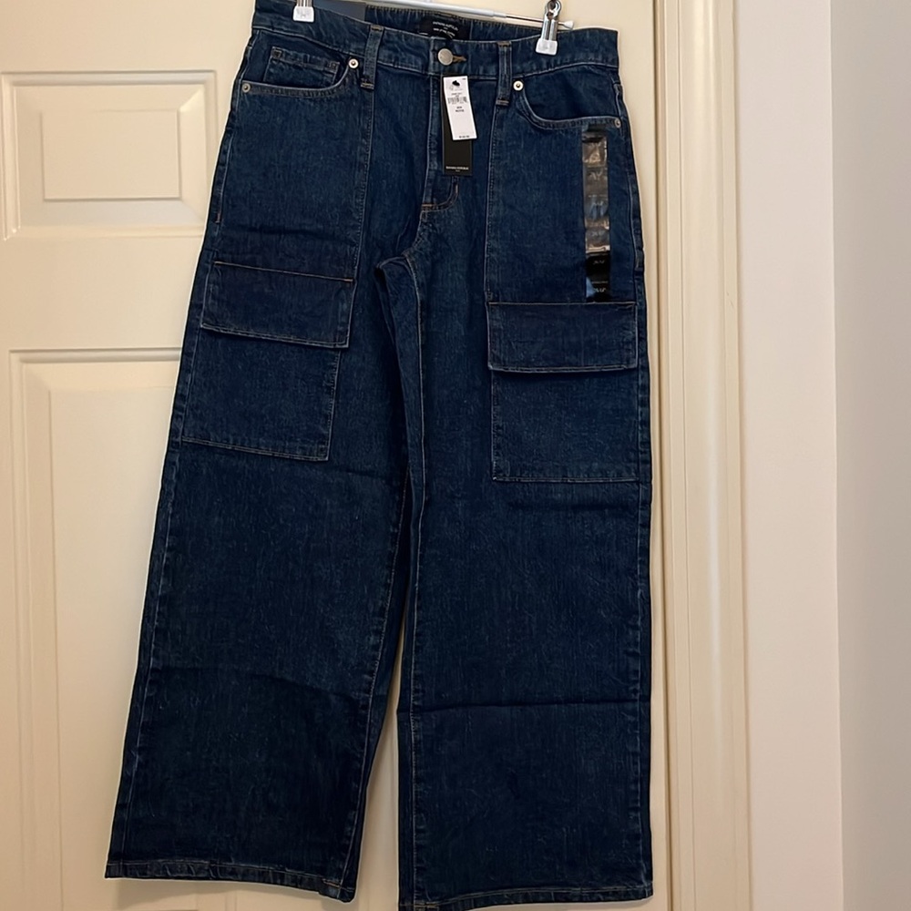 Banana Republic Mid-Rise Dark Wash Straight Cargo Jeans/NWT/28 Petite - Picture 2 of 13